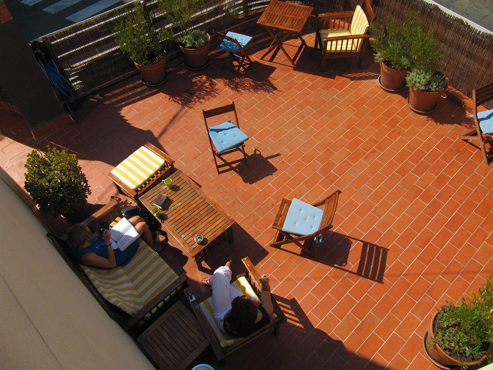 Mellow ECO Hostel Barcelona Exterior foto